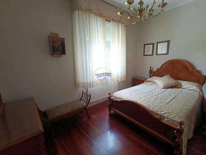 Foto 3a17247d-dbbf-444c-9898-5f5af53b4fe2. Haus mit heizung parking in Teis Vigo