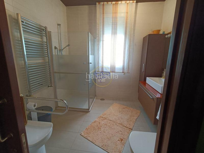 Foto 4ff7865c-33d3-456e-98e5-1a2081fd6cf5. Haus mit heizung parking in Teis Vigo