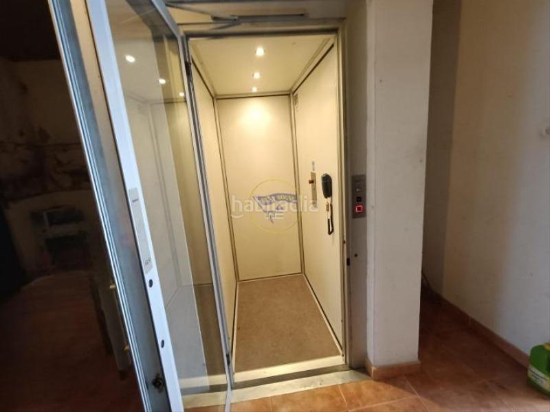 Foto 65ee23bf-5f92-417d-957d-0165120a9fd8. Haus mit heizung parking in Teis Vigo