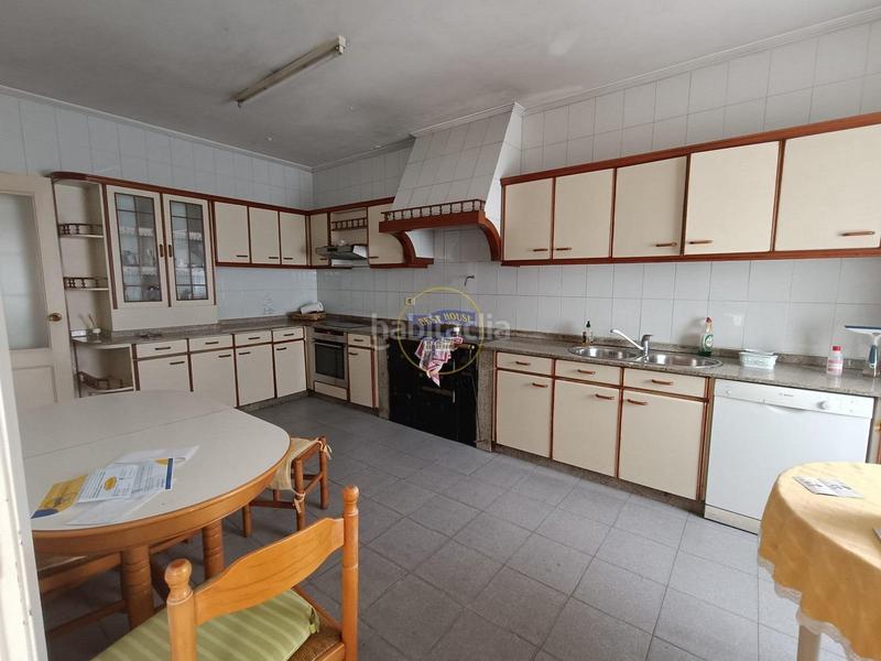 Foto f9c542ed-a25a-444b-8452-1385fc8db21e. Haus mit heizung parking in Teis Vigo