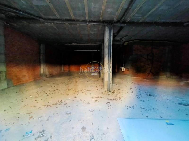 Foto 574d3456-6a25-4ab9-a293-b888595c9ad3. Locale commerciale in O Castro Vigo