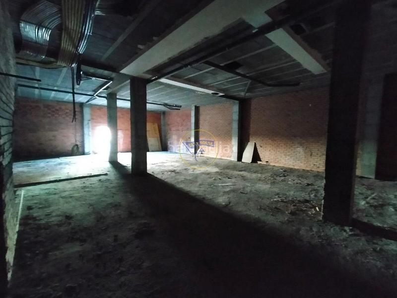 Foto 8a85a919-c868-4755-8984-020005b250e4. Locale commerciale in O Castro Vigo