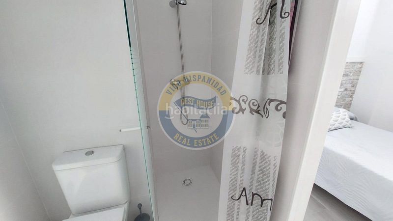 Foto 4ab0b9cb-3627-4e3d-ba96-6f8d2a44f55f. Planta baixa a Lavadores Vigo