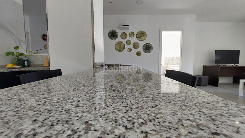 Foto 77d09e5f-236b-413c-93ae-6a95dff10ab8. Planta baixa a Lavadores Vigo