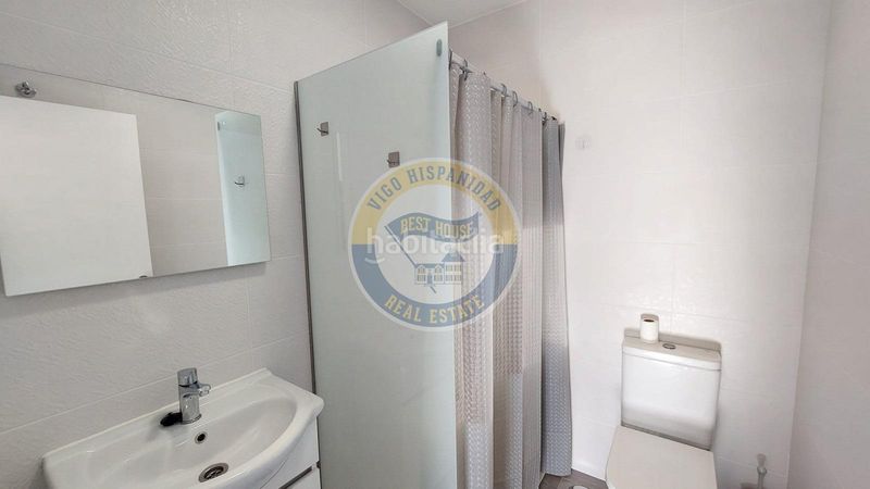 Foto 79dfd6ed-1264-479a-8077-330a34657160. Planta baixa a Lavadores Vigo