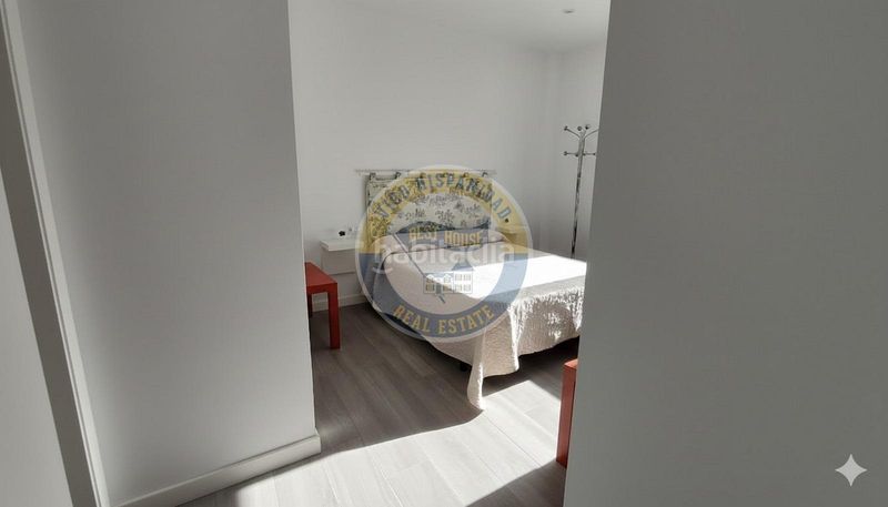 Foto e1d83d9f-3352-4599-98cd-665d52a6f408. Planta baixa a Lavadores Vigo