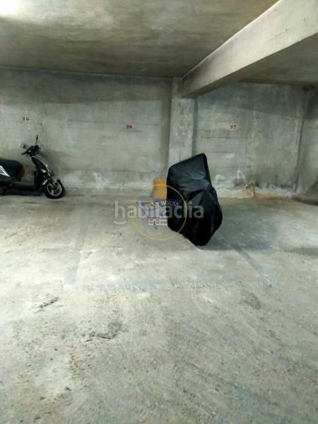 Foto 9beb295d-b3ee-4b2b-84f8-213a5c0e8d36. Parking coche plaza de garaje zona povisa en O Castro Vigo