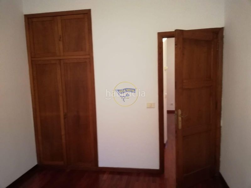Foto 98019f9a-b9ce-49e4-85d2-6f6b45e1b37b. Casa amb aparcament a travesía de Vigo - san xoán Vigo