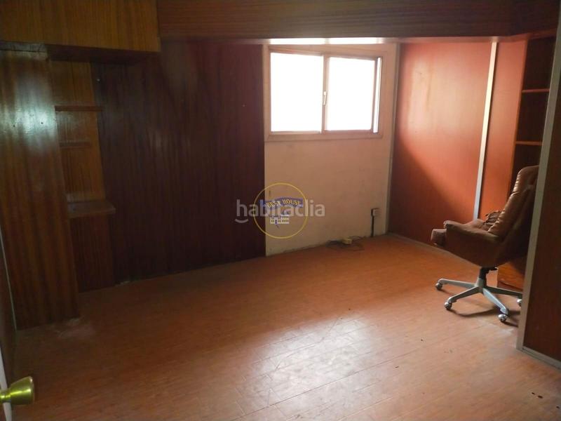 Foto 3c1da2c2-e375-476d-bc6c-df42eadd8a1a. Lloguer local comercial a O Castro Vigo