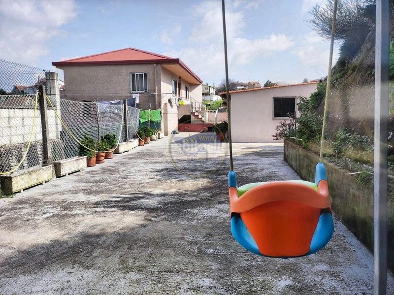 Foto 0b207b9b-7293-4094-855a-85b78e0f473a. Maison jumelée avec chauffage parking dans Comesaña - Matamá Vigo