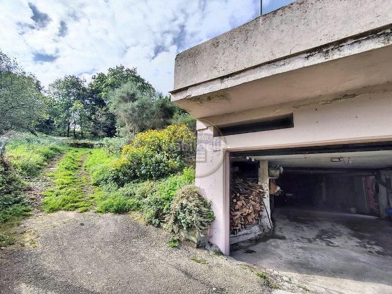 Foto 1eddde50-9011-4611-bd68-6584c4eb866d. Maison jumelée avec chauffage parking dans Comesaña - Matamá Vigo