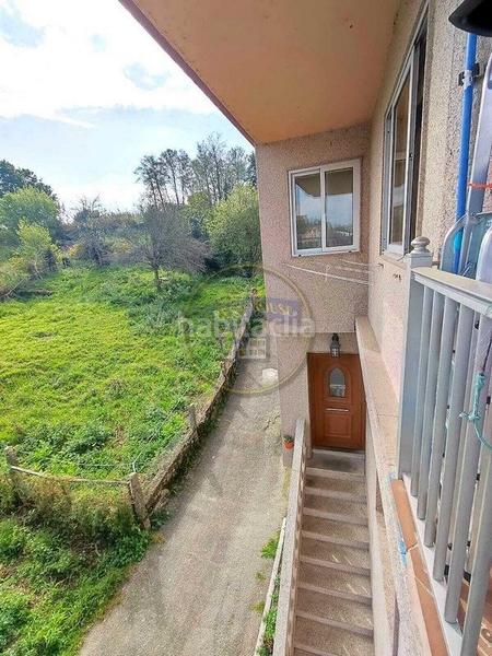 Foto 8a89759b-7bc7-4fff-babf-330a0547074c. Maison jumelée avec chauffage parking dans Comesaña - Matamá Vigo