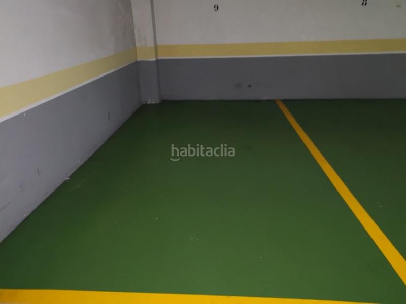 Foto 97fc887a-b5ae-4d3e-bf50-7839bbd2c98f. Aparcament cotxe a O Castro Vigo