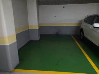 Car parking in O Castro. Plazas de garajes amplias en hispanidad y nazario gonzalez