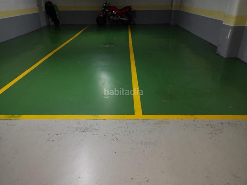 Foto cbcb96f3-7d4c-4441-8df8-72e832321ce8. Aparcament cotxe a O Castro Vigo