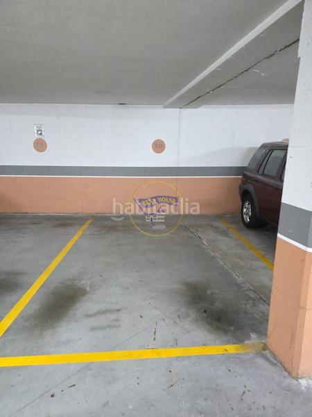 Foto 09e6e1f6-d399-45ff-bdf8-27db7d15a9e1. Parking coche plaza de garaje cómoda detrás de povisa en Vigo