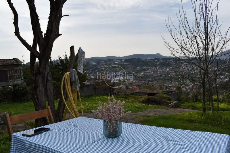 Foto 05fedc8d-4845-4c41-a271-5383cb9c23a8. Casa amb calefacció aparcament a Cabral - Candeán Vigo