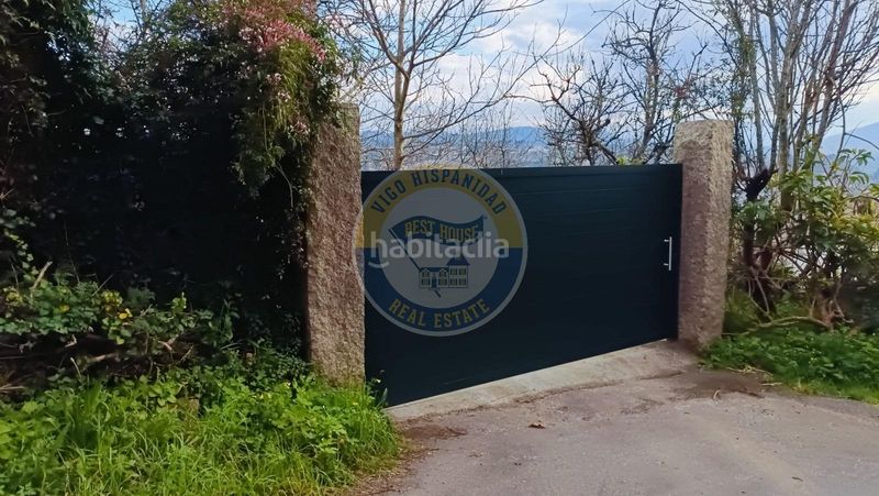 Foto 25a2bcd9-d9dc-4953-b526-a653a40de439. Casa amb calefacció aparcament a Cabral - Candeán Vigo