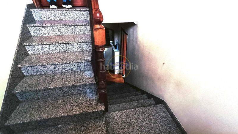 Foto 3b7bf145-e2ee-4534-9c9b-3941fc766bb9. Casa amb calefacció aparcament a Cabral - Candeán Vigo