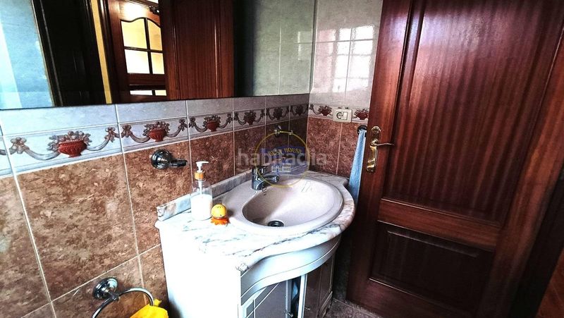 Foto a7e6925e-9e20-4309-b182-196f4b97a271. Casa amb calefacció aparcament a Cabral - Candeán Vigo