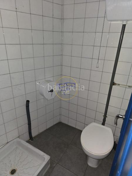 Foto e2e938d1-0748-439a-8284-e1954e987309. Affitto locale commerciale in Fátima Vigo