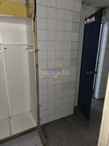 Foto 21e36751-cfa0-4f65-895f-dfbe7bbc19eb. Alquiler local comercial  con entrada de vehículos en Vigo