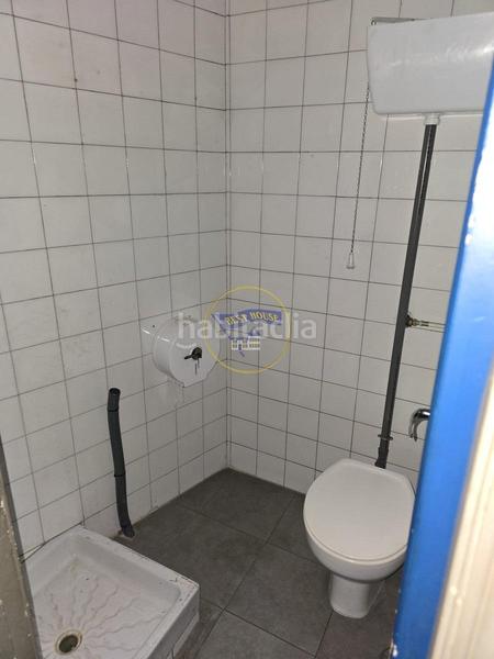 Foto 818c8f9a-e915-4c73-9f7d-05692dfb4323. Alquiler local comercial  con entrada de vehículos en Vigo