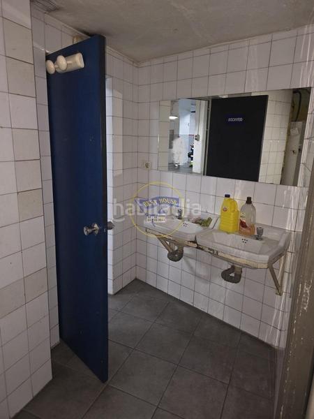 Foto f8d786fe-bd96-4542-b781-13930dbd18e3. Alquiler local comercial  con entrada de vehículos en Vigo