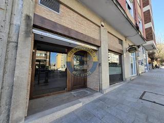 Local Comercial en Avenida Avenida de Emilio Martínez Garrido
