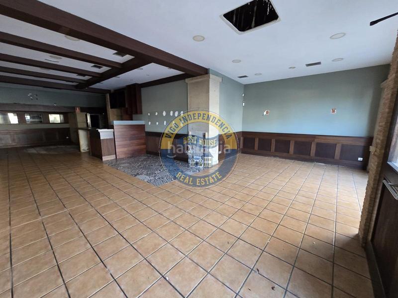 Foto 45f998d8-bee5-4719-b118-5503b4586e6a. Local comercial cafeteria con salida de humos y licencia de actividad en Vigo