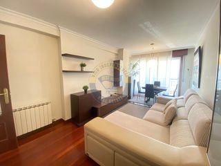 Rent Flat  Calle nazario gonzalez. Piso amueblado de 3 dormitorios en el entorno de hispanidad