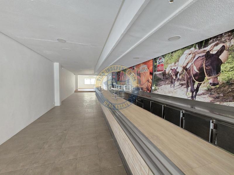 Foto ada76770-7361-4a46-8596-77d0662375aa. Alquiler local comercial cafetería con excelente ubicación en Vigo