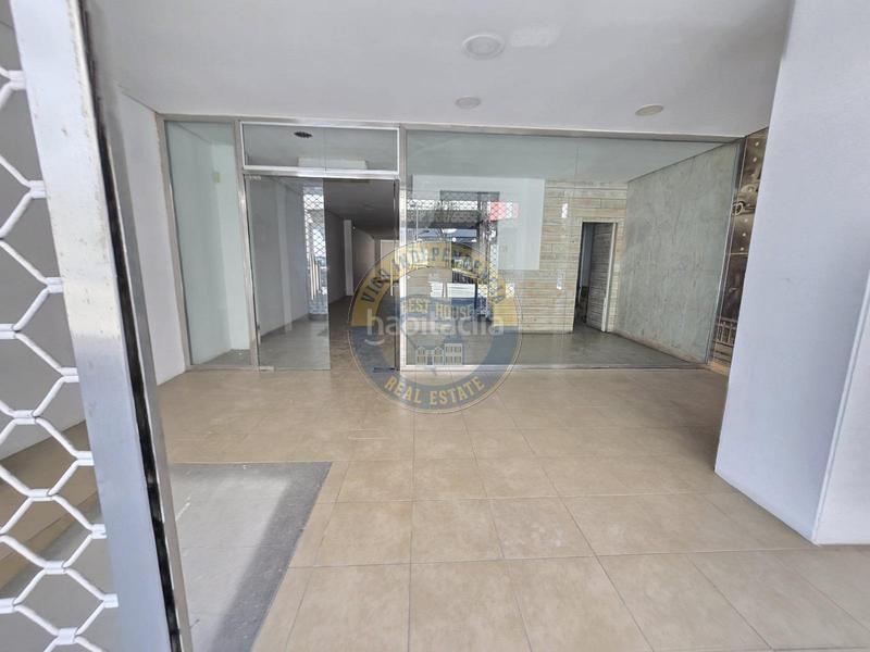 Foto 586dc476-9b50-4a59-a096-c52e5adbe4ba. Rent business premise in Camelias - Pi y Margall Vigo