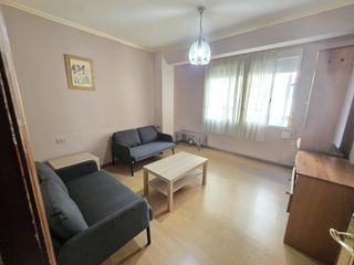 Location Appartement  Calle camilo jose cela. Estudiantes, pisazo de 4 dormitorios en la zona de peritos