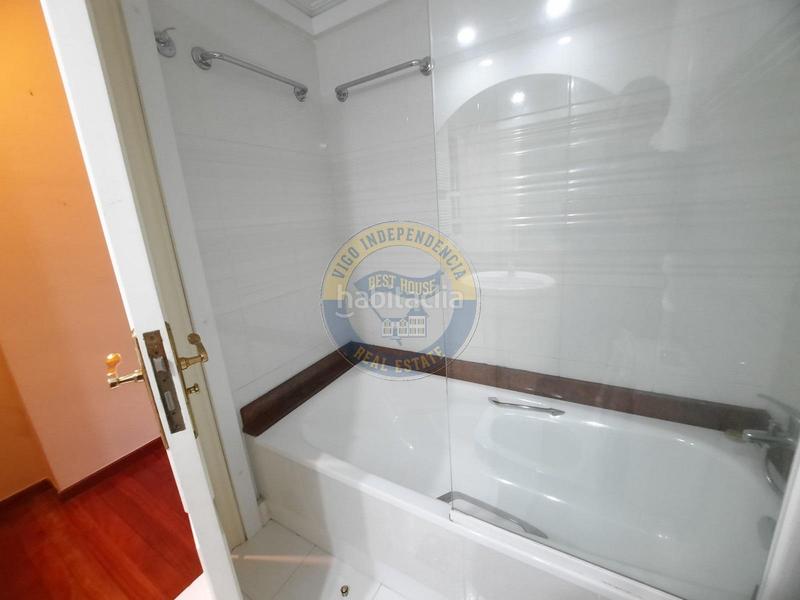 Foto 210f73e4-6b83-42aa-ade9-7a3cc01ff527. Appartamento con riscaldamento parcheggio in Centro - Areal Vigo