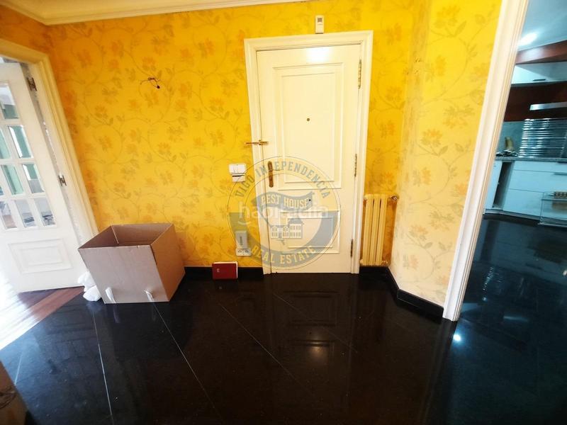Foto 5755b697-792f-45fa-b449-2a4386097f80. Appartamento con riscaldamento parcheggio in Centro - Areal Vigo