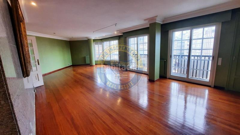 Foto 81a07904-5ff4-44c4-978b-cf3f7e2f89b1. Appartamento con riscaldamento parcheggio in Centro - Areal Vigo