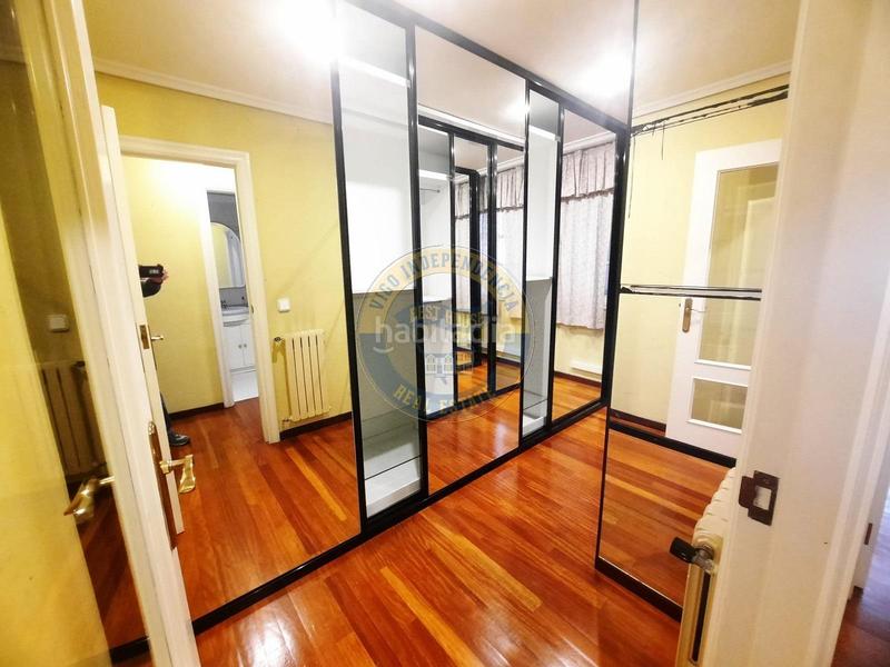 Foto d591a3ad-4d78-4efe-9eb8-06529f049142. Appartamento con riscaldamento parcheggio in Centro - Areal Vigo