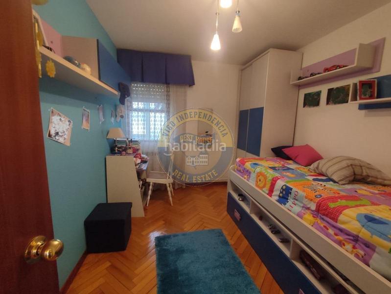 Foto b4e6e5ca-5d82-4fef-a934-3a43a674bbc8. Pis amb calefacció aparcament a As Travesas - Balaidos Vigo