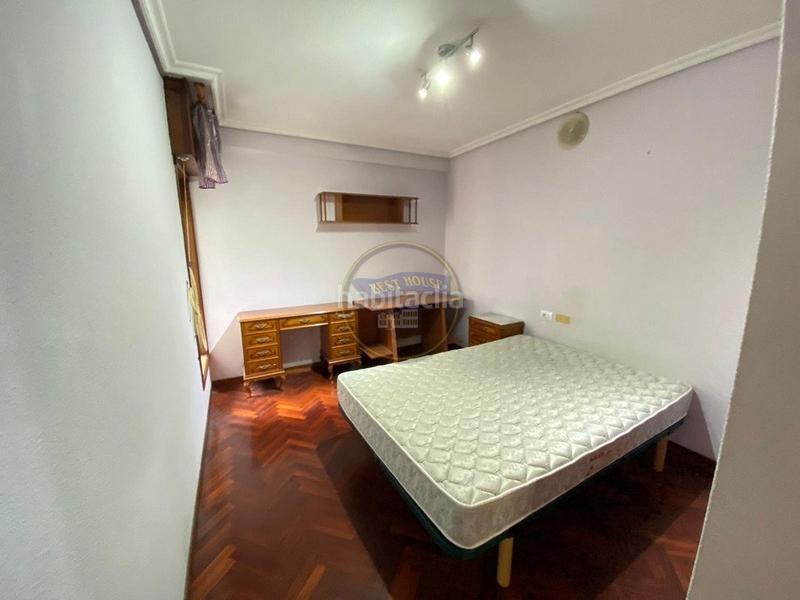 Foto 80574340-f3a7-4c89-8917-cc8122a8ac38. Affitto appartamento con riscaldamento in Plaza Independencia Vigo