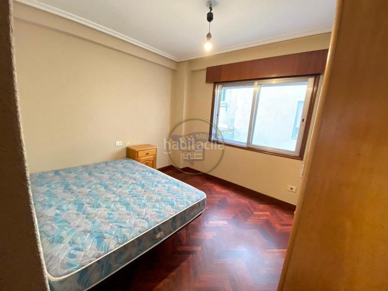 Foto b469d670-fb04-45b5-b1e0-72e019ba0200. Alquiler piso sólo estudiantes, piso de 4 dormitorios amueblado próximo Plaza Independencia en Vigo