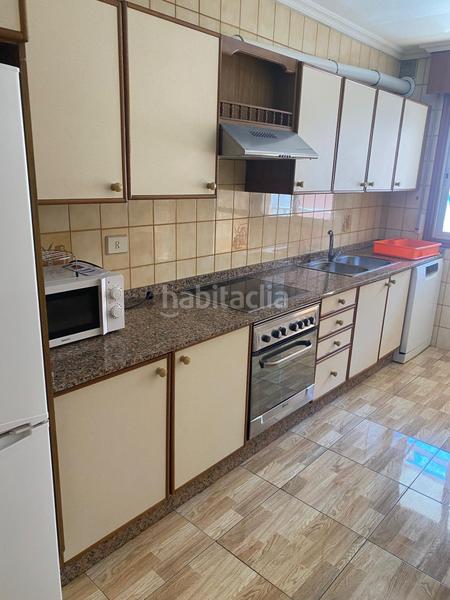 Foto f166ae60-8728-4d1c-8a12-4b0a737648a9. Alquiler piso sólo estudiantes, piso de 4 dormitorios amueblado próximo Plaza Independencia en Vigo