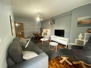 Location Appartement  Calle travesia de vigo. Estudiante, pisazo de 3 dormitorios, en el entorno de travesia d