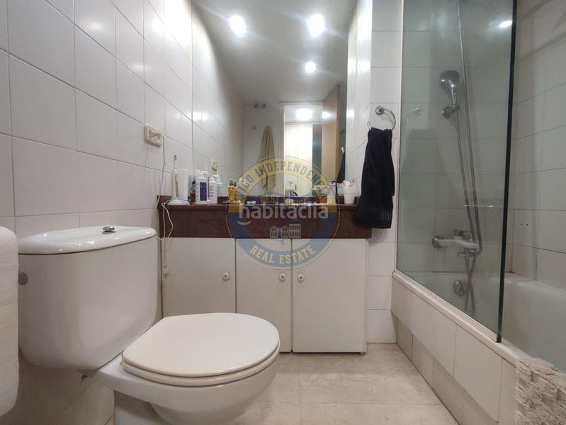 Foto 60719638-7ecd-4bc8-b868-add0a59cf492. Apartament amb calefacció a Teis Vigo