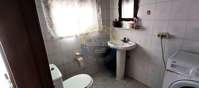 Foto cf31bfae-16b0-449f-abef-c86c1d3829f8. Casa con riscaldamento parcheggio in Coruxo - Oia - Saiáns Vigo