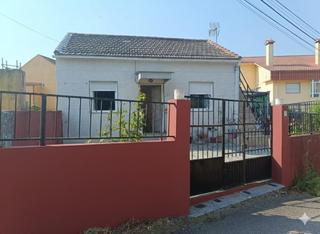 Maison à Lavadores. Oportunidad de venta casa planta baja en plena ciudad de vigo, c