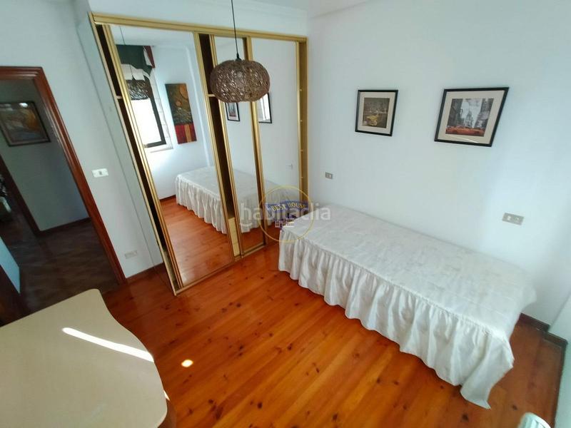 Foto 5cd9d045-ac2d-41ae-8240-17ce73b87cf2. Alquiler piso  amueblado de 3 dormitorios con garaje y zonas comunes en Vigo