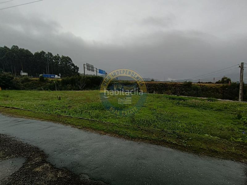Foto 53890bd1-292c-47c6-a66d-9776a4a9cb6c. Terreny residencial a Valadares - Beade Vigo