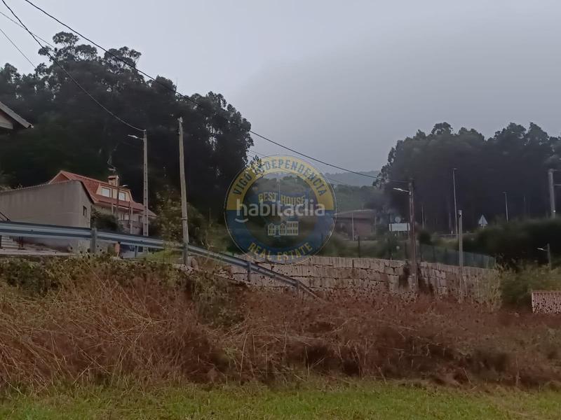Foto f3ec2879-47f5-413f-8ccb-035b63c8de10. Terreny residencial a Valadares - Beade Vigo
