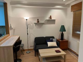 Location Studio  Calle aragón. Estudio amueblado en el entorno de la calle aragón